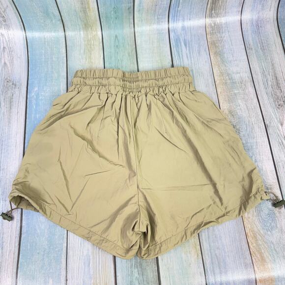 Pistola Savanna Windbreaker Short Size XS Khaki Olive Tan Shorts Pull On Sporty - Picture 4 of 8